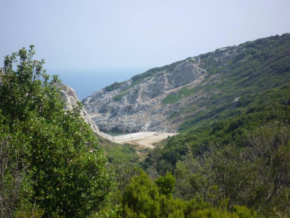 Vila House Λ Moni Evaggelistrias Exteriér fotografie